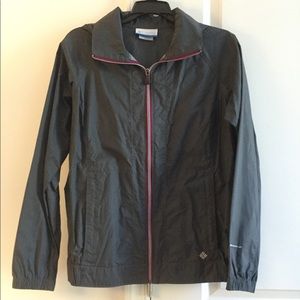 Columbia rain jacket